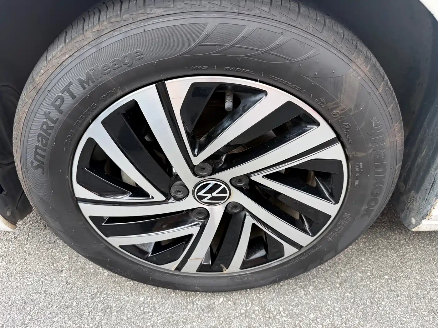 Volkswagen Lavida 2022 1.5L Auto Trend Edition фото 6