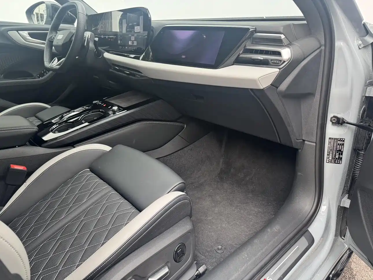 Audi A5L 2025 2.0T Sport Edition Plus фото 26