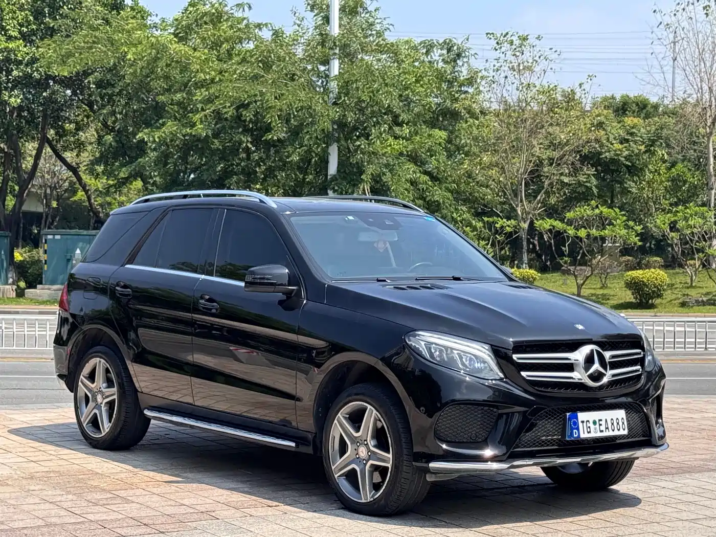 Mercedes-Benz GLE 2015 GLE 400 4MATIC фото 3