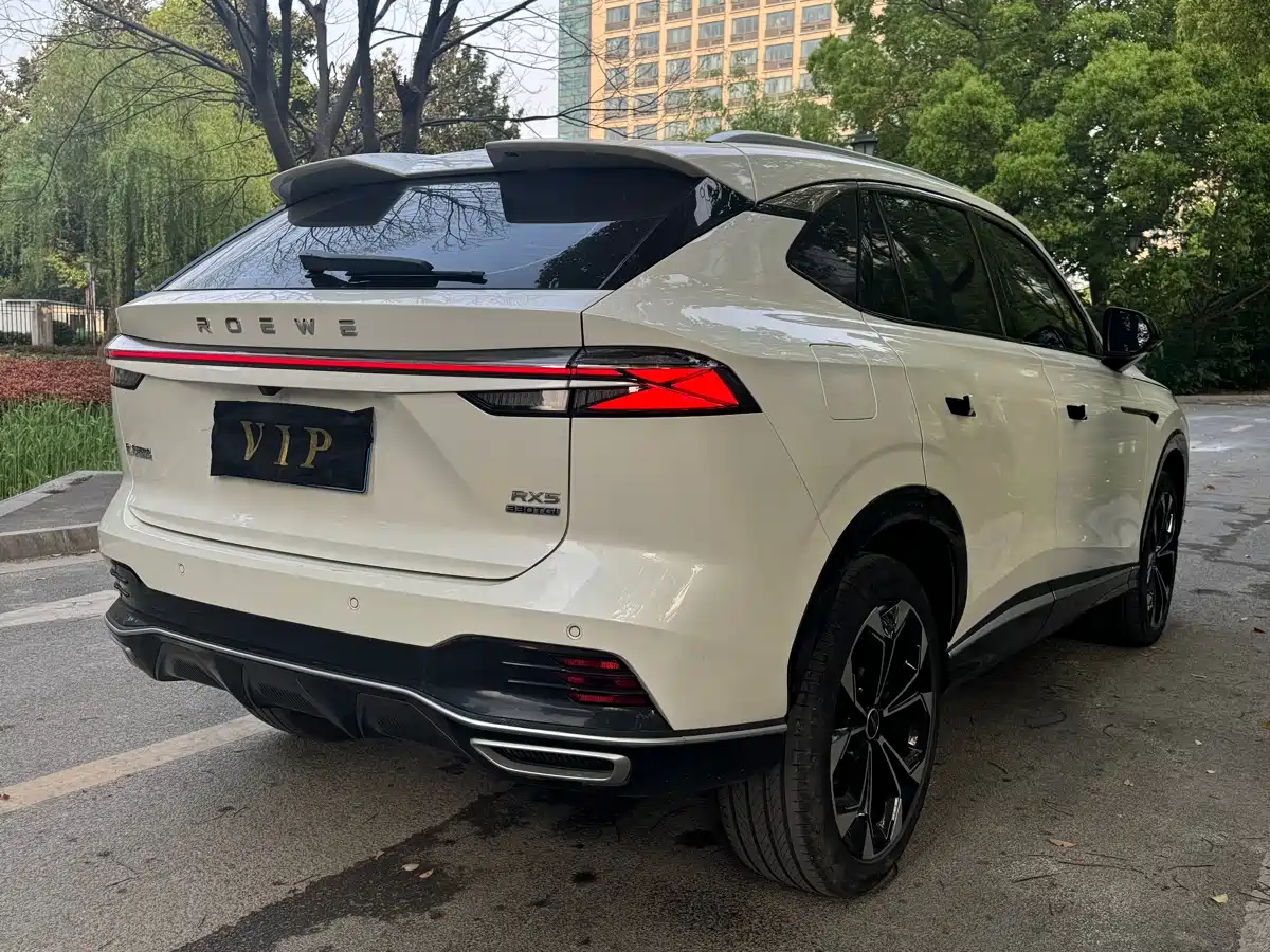 ROEWE RX5