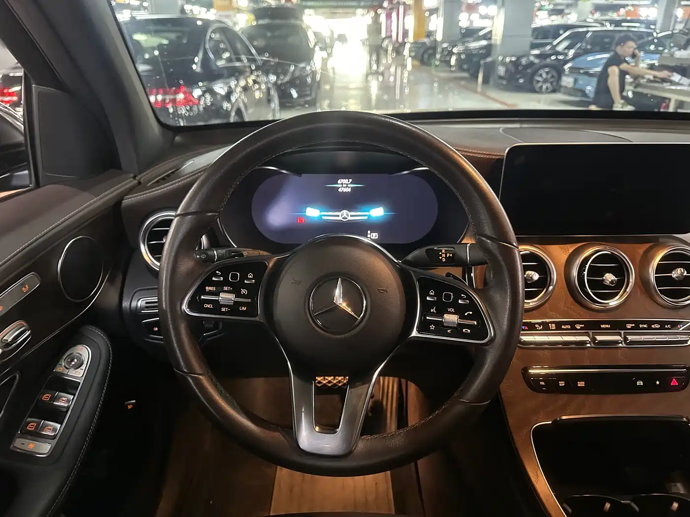 Mercedes-Benz GLC 2020 GLC 300 L 4MATIC Dynamic фото 7