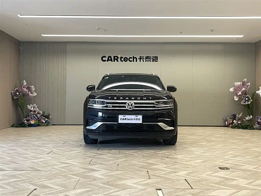 Volkswagen Teramont 2020 Teramont X Facelift 330TSI 2WD Premium Luxury фото 3