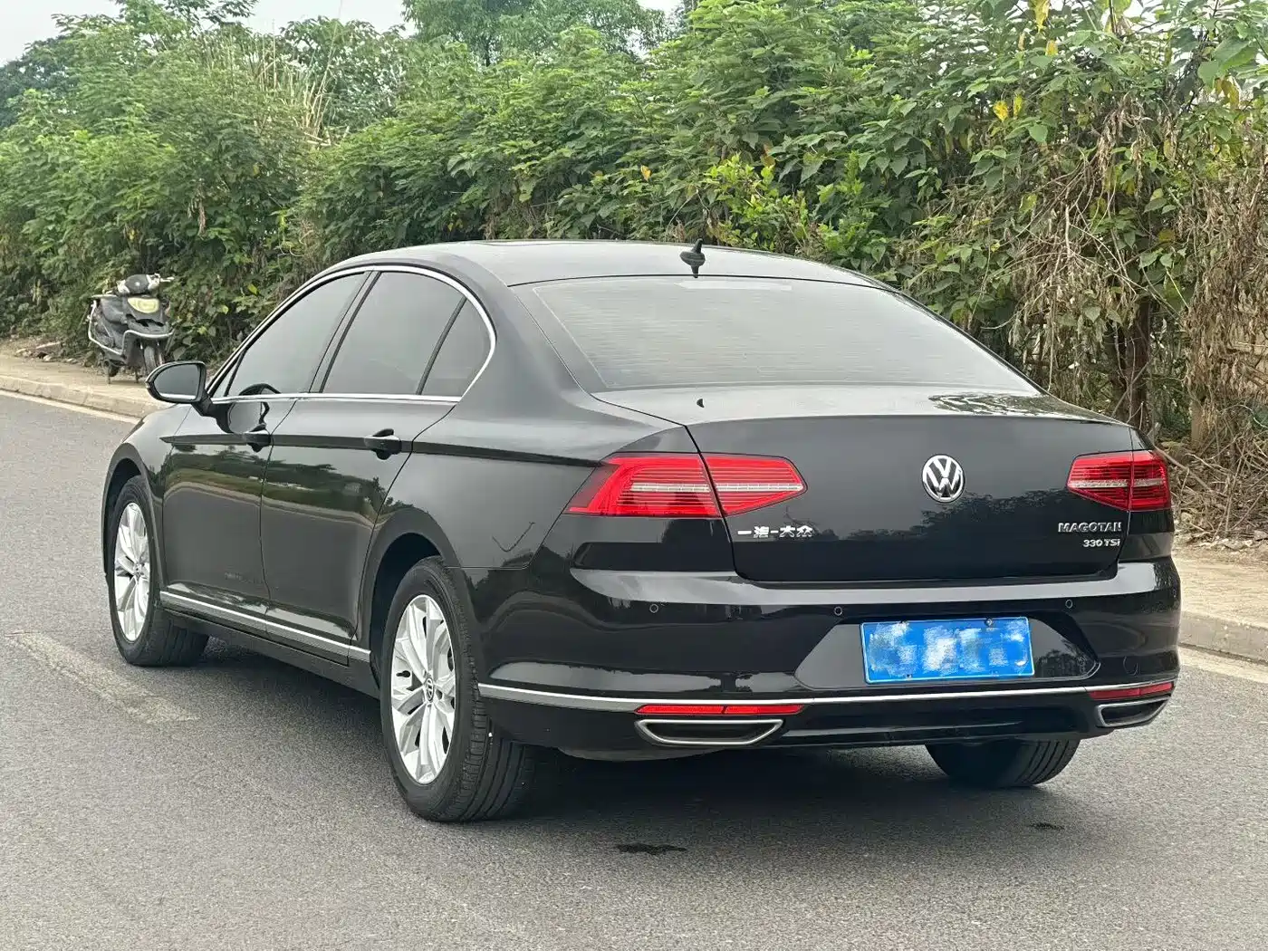 Volkswagen Magotan 2019 330TSI DSG Luxury Class China VI фото 9