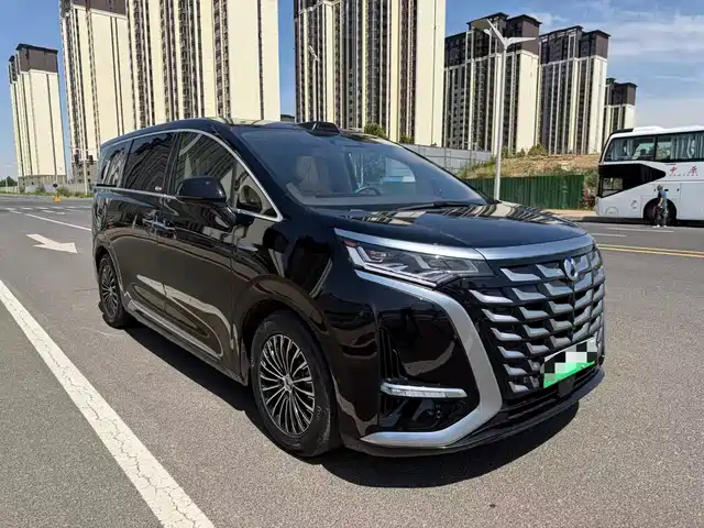 Denza Denza D9 2025 DM-i Smart Drive Edition 1020 AWD Luxury