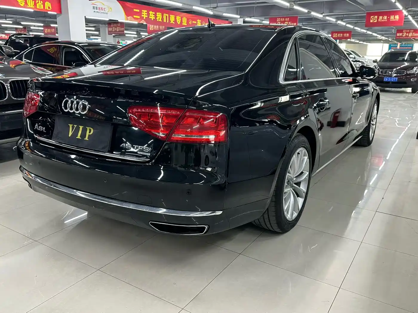 Audi A8 2013 A8L 45 TFSI quattro Exclusive фото 9