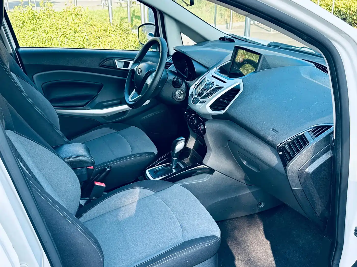 Ford EcoSport 2014 2013 1.5L Automatic Trend Style