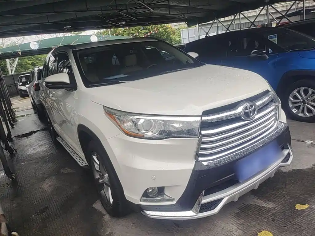 Toyota Highlander 2015 2.0T AWD Luxury Edition 7-seater фото 4