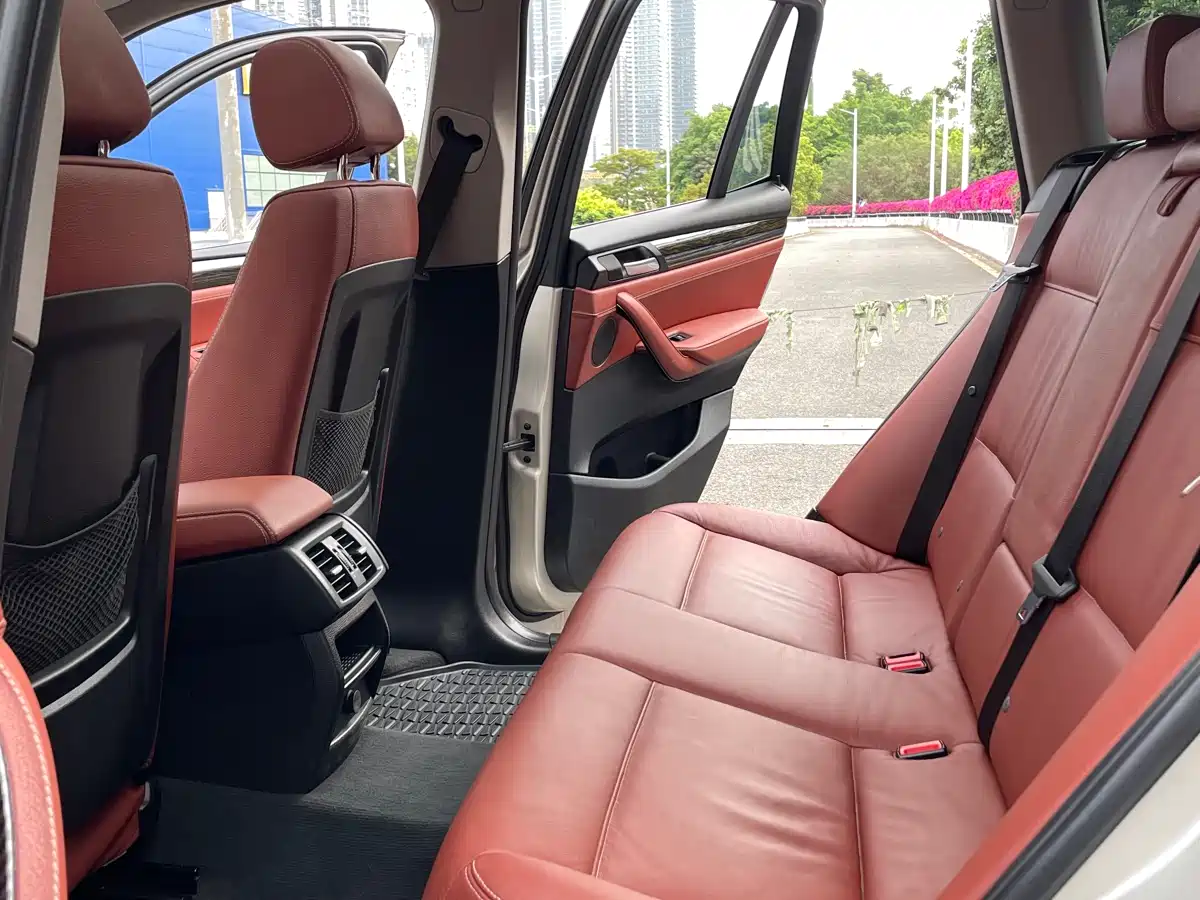BMW X3 (Import) 2013 xDrive20i Luxury фото 11