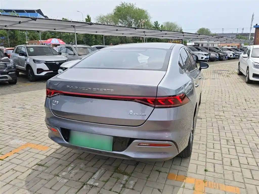 BYD Qin PLUS 2021 DM-i 120KM Premium фото 7