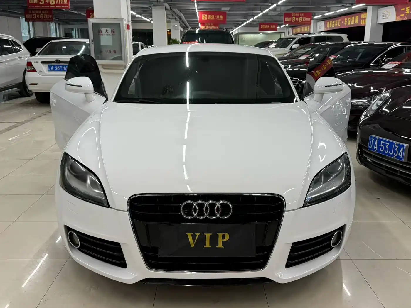Audi TT 2011 TT Coupe 2.0TFSI фото 2