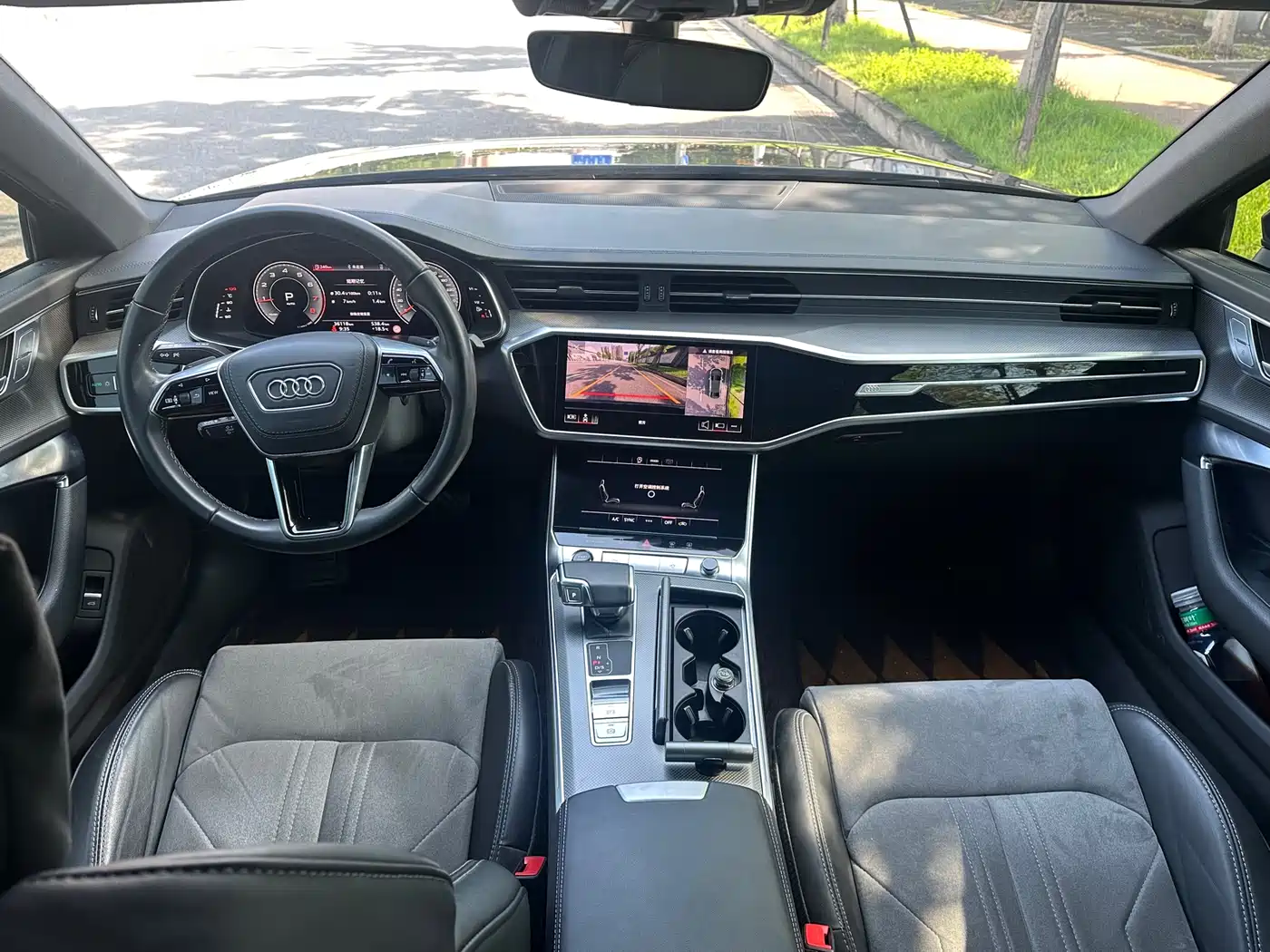 Audi A6L 2023 45 TFSI Premium Selection Dynamic фото 9