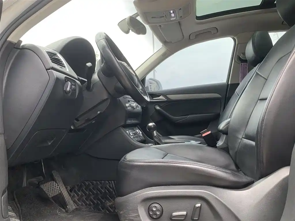 Audi Q3 2013 35 TFSI Progressive фото 7