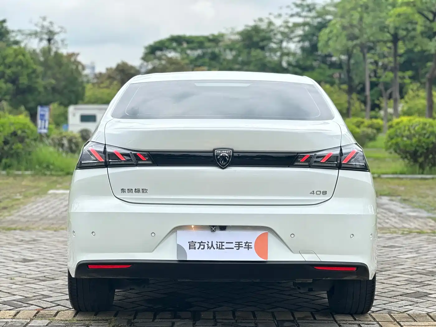 Peugeot 408 2022 1.6T Dream Chaser Edition фото 8