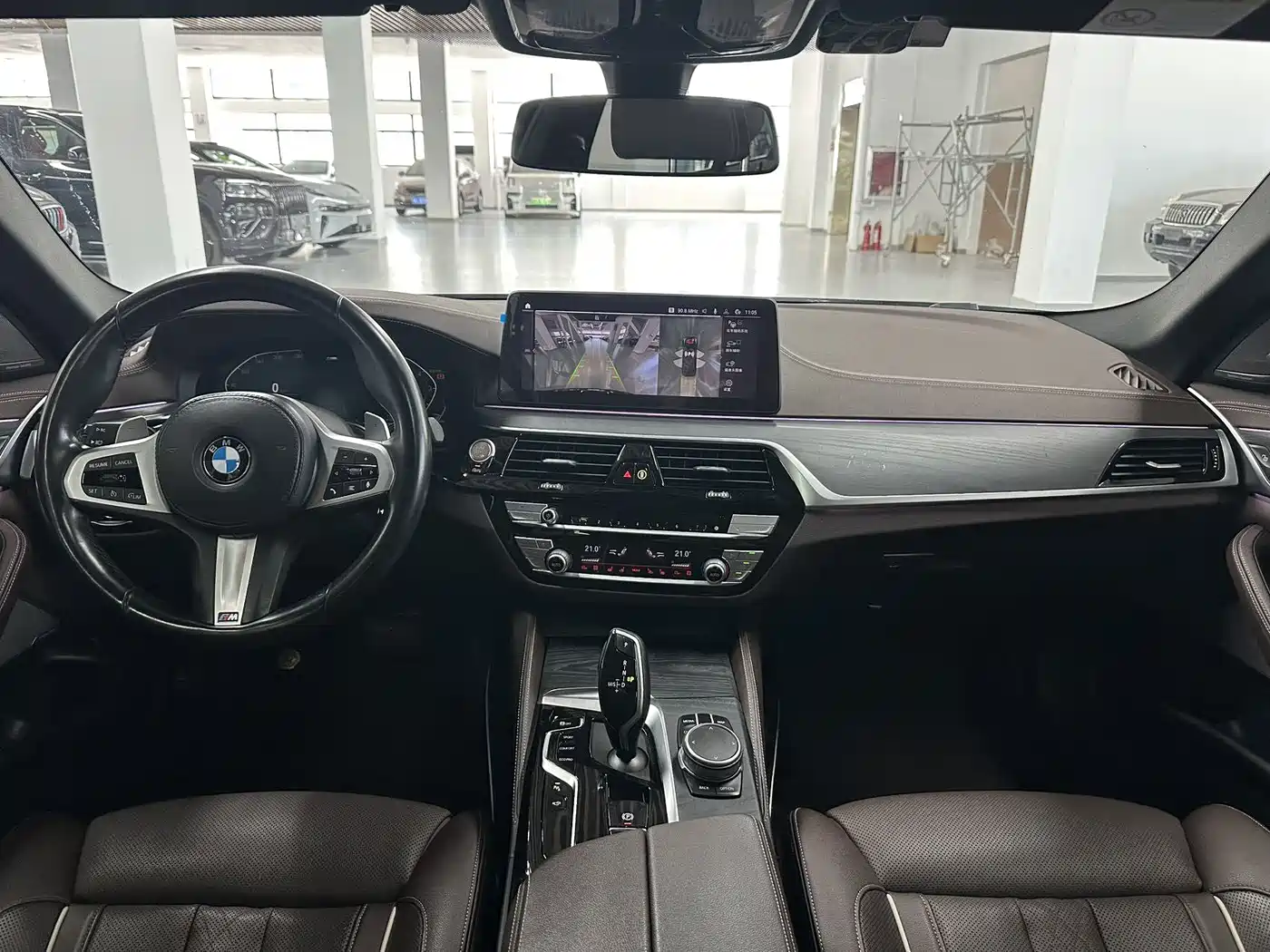 BMW 5 Series 2021 530Li Premium M Sport Package фото 13