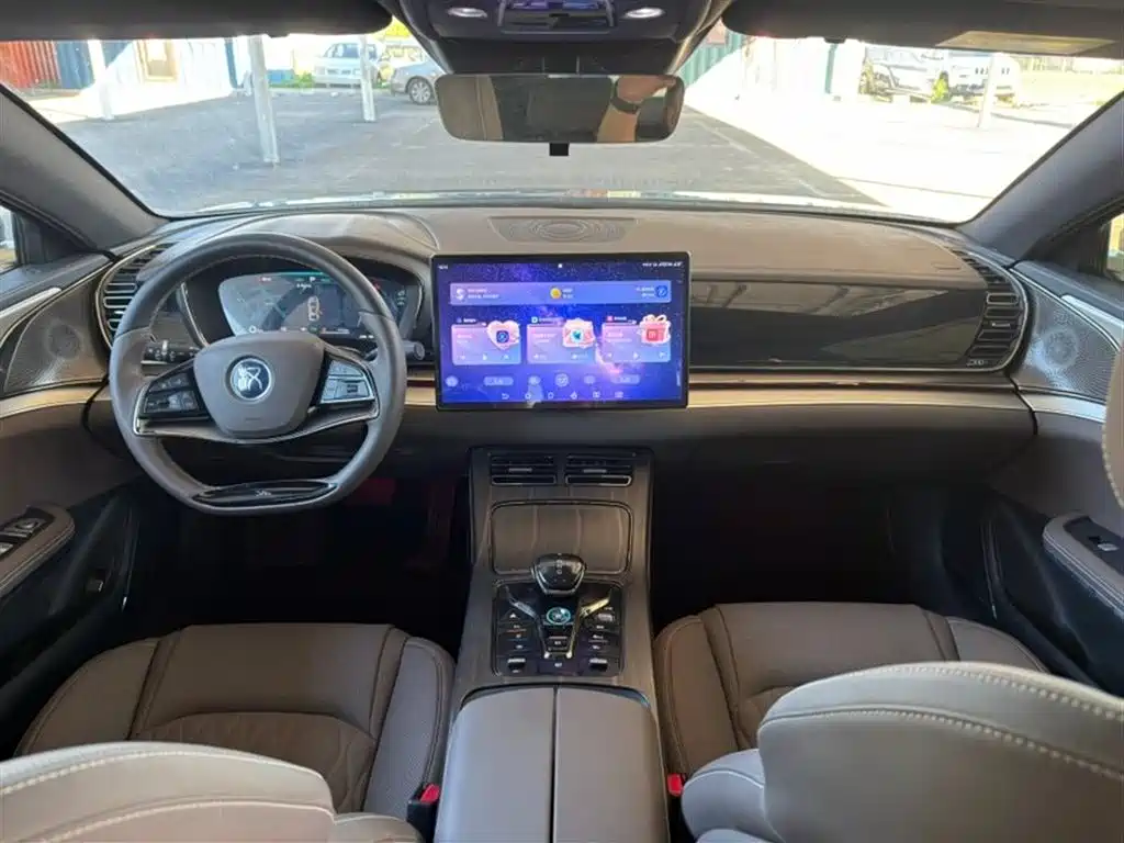 BYD Han 2023 DM-i Champion Edition 121KM Honor фото 5