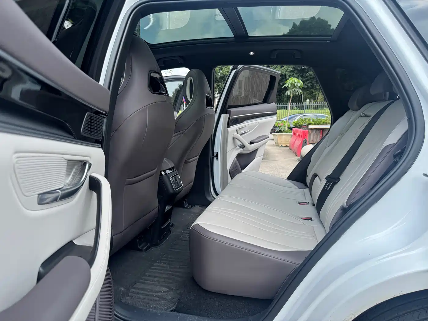 BYD Song PLUS PHEV 2025 EV Smart Driving Edition 520km Luxury фото 8