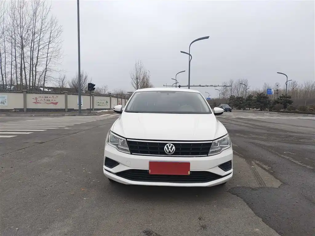 Volkswagen Jetta 2017 1.4L Manual Fashion фото 3