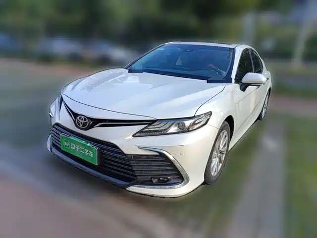 Toyota Camry 2021