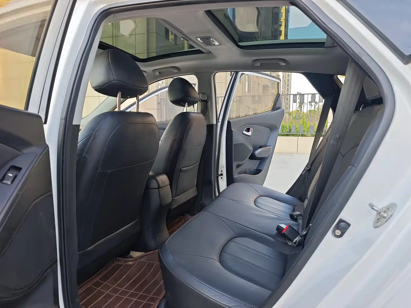 Hyundai Beijing Hyundai ix35 2012 2.0L Automatic 4WD GLS Premium фото 9