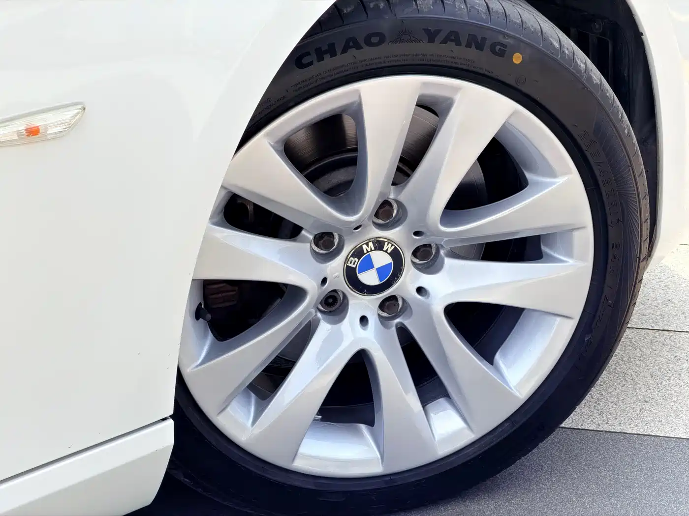 BMW 3 Series (Import) 2011 330i Convertible Coupe фото 20