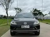 Фото 2 - Volkswagen Touareg