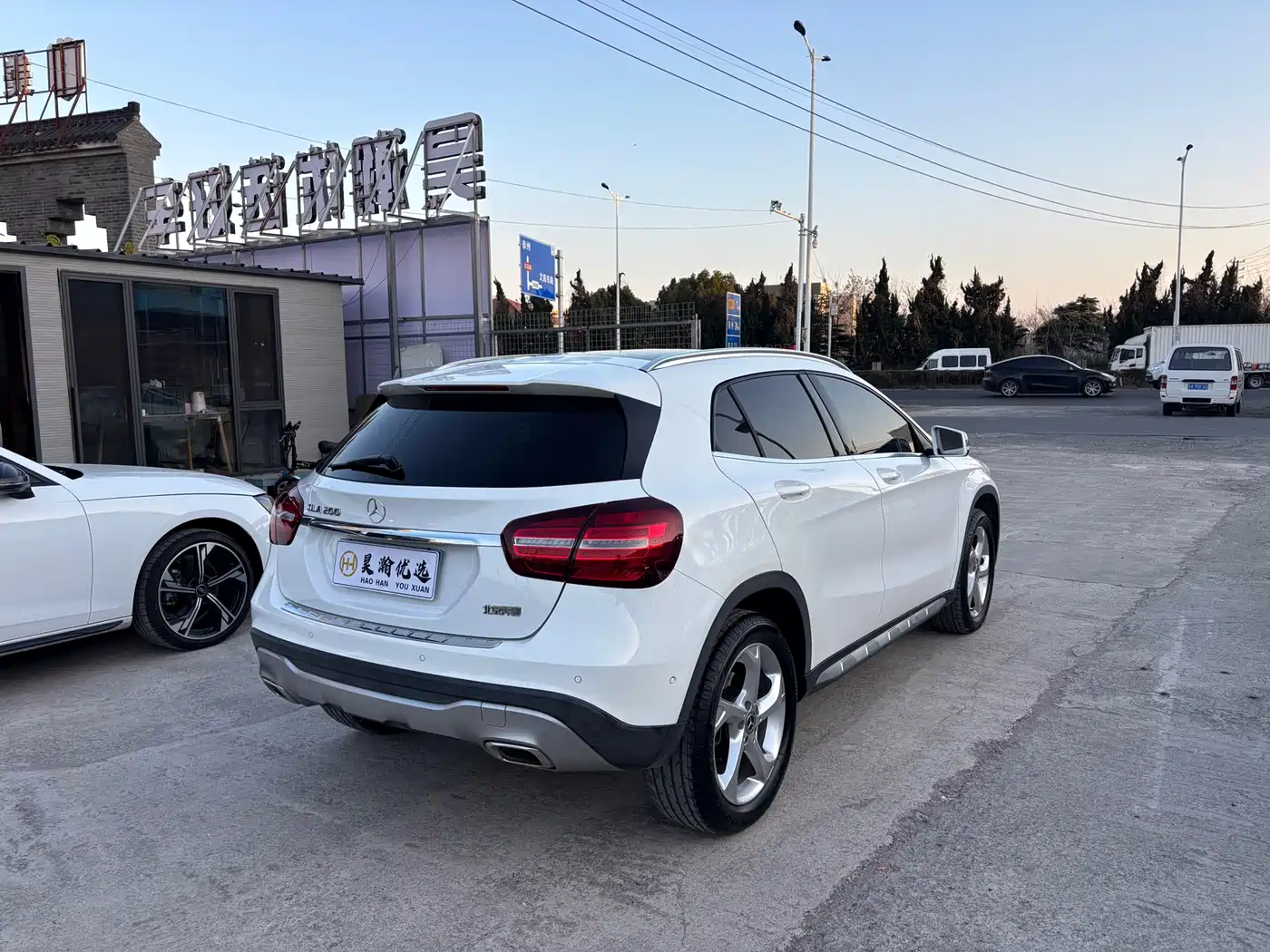 Mercedes-Benz GLA 2018 GLA 200 Dynamic фото 4