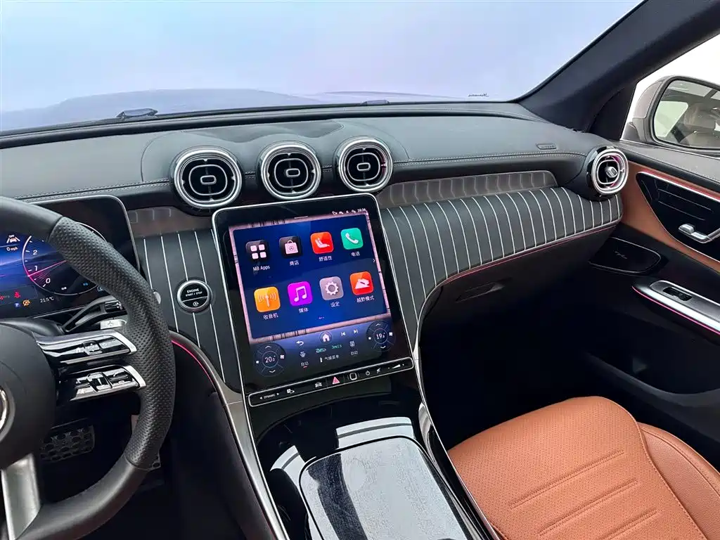 Mercedes-Benz GLC 2024 GLC 300 L 4MATIC Dynamic 7-seater фото 15