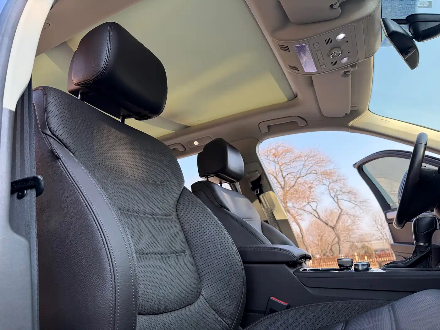 Volkswagen Touareg 2017 3.0TSI Explorer Edition фото 10