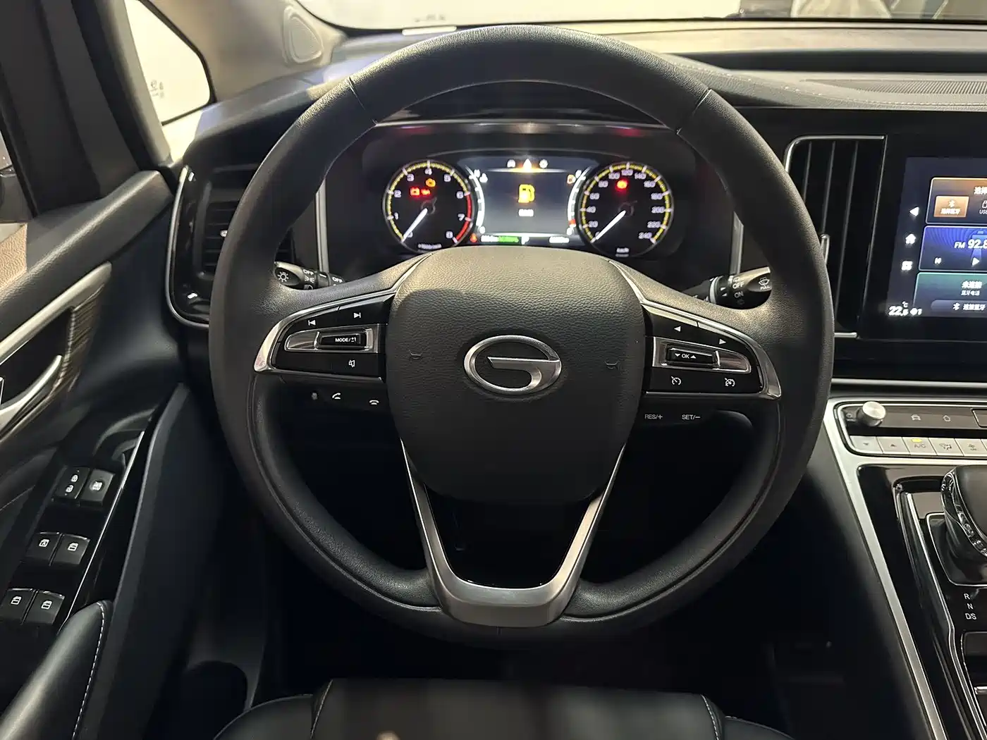 GAC Trumpchi Trumpchi M8 2024 Leadershow Series 390T Luxury Edition фото 10