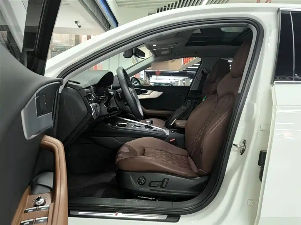 Audi A4L 2019 40 TFSI Fashion (China V) фото 16