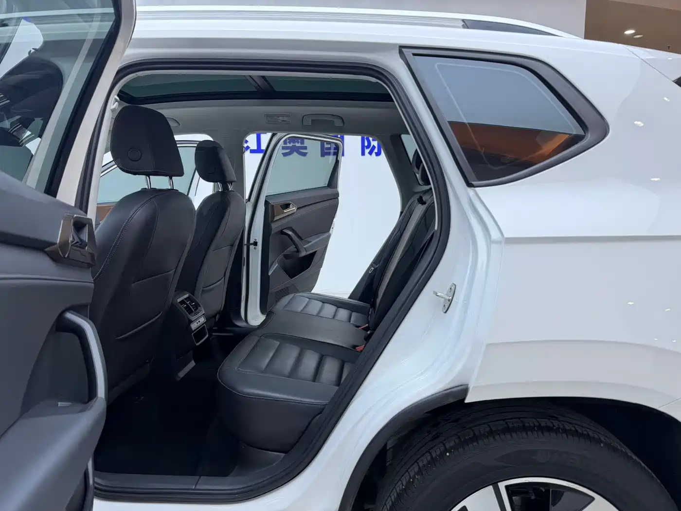 Volkswagen Tharu 2021 Model 280TSI 2WD Comfort Edition фото 13