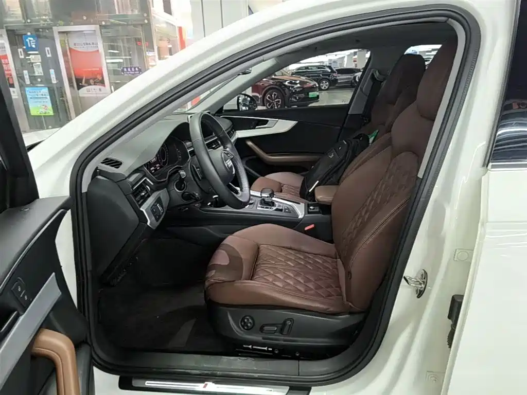 Audi A4L 2019 40 TFSI Fashion (China V) фото 15