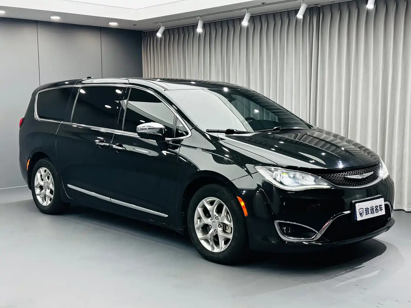 2020 Chrysler Grand Voyager (Import)
