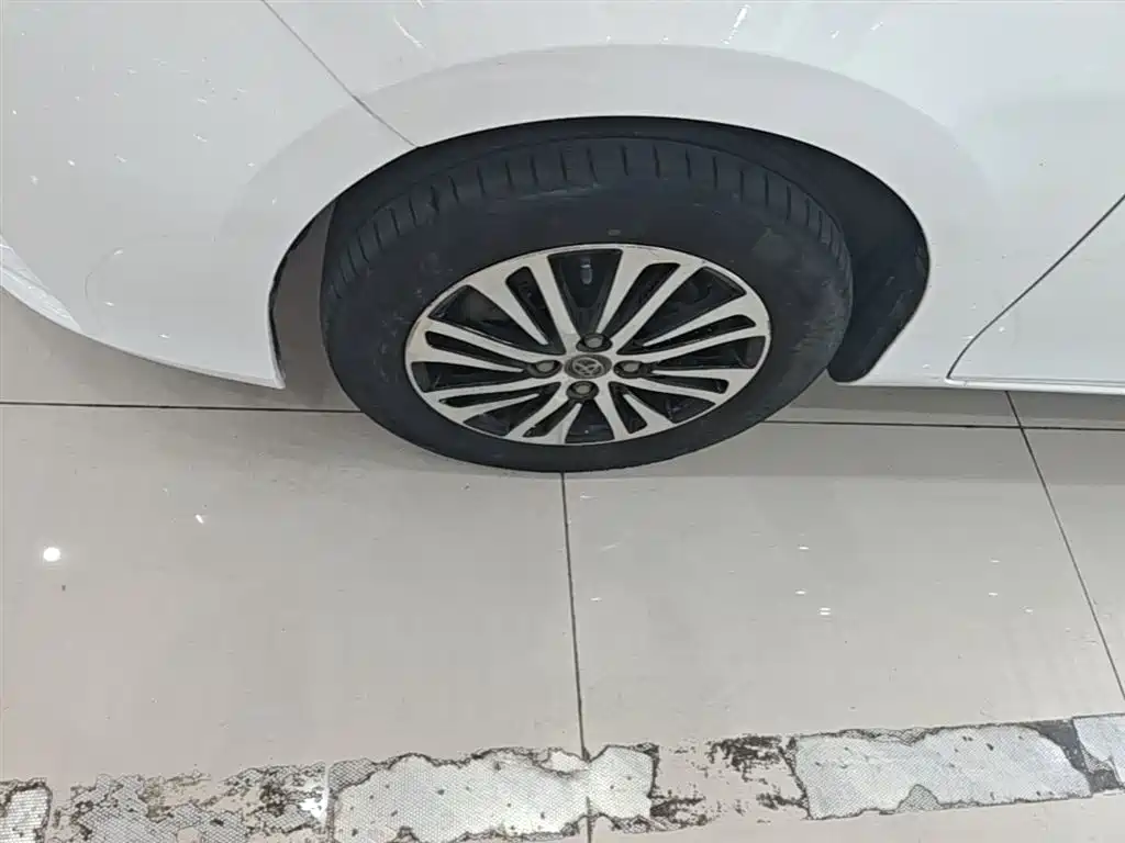 Toyota YARiS L Zhi Xiang 2019 1.5E CVT Charming China VI фото 23