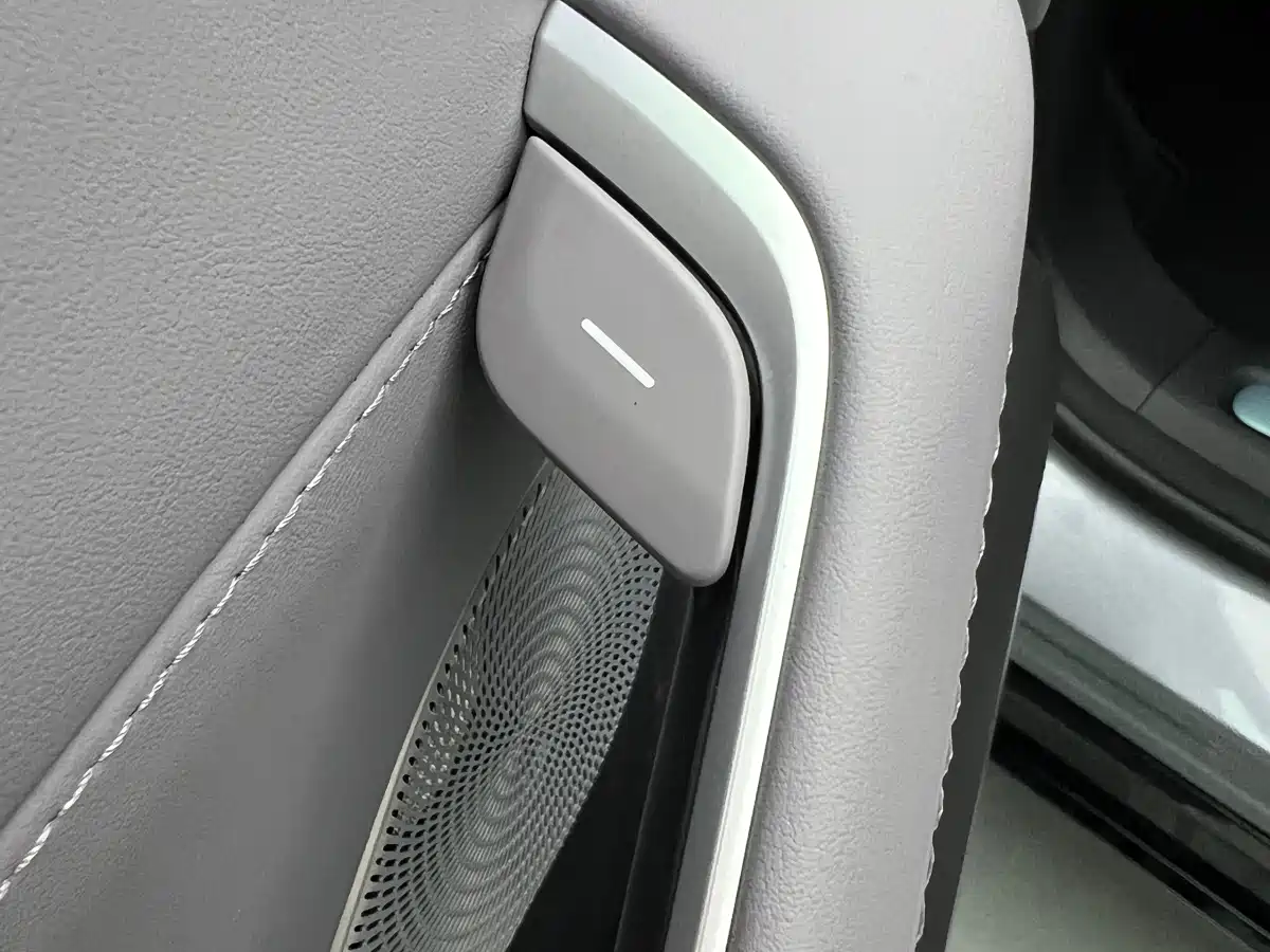 NIO EC6 2025 2025 75kWh
