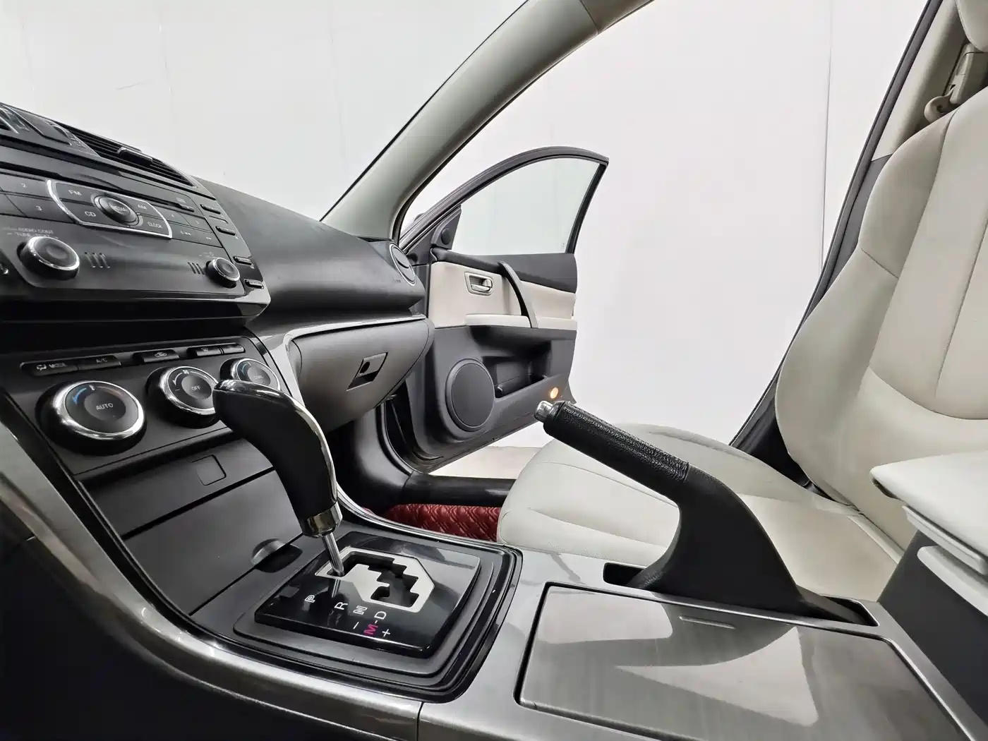 Mazda Ruiyi 2013 2012 2.0L Automatic Luxury Edition