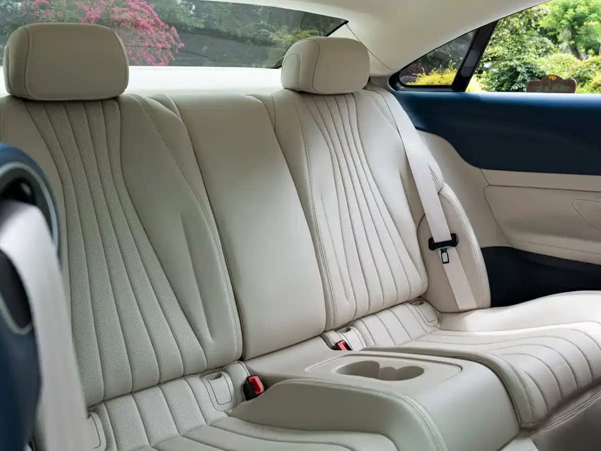 Mercedes-Benz E-Class (Import) 2023 E 260 Coupe фото 6