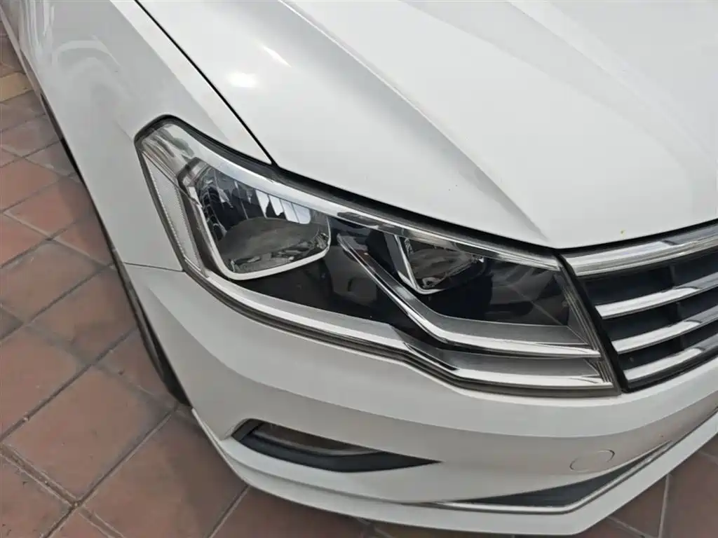 Volkswagen Jetta 2017 1.5L Automatic Comfort фото 13