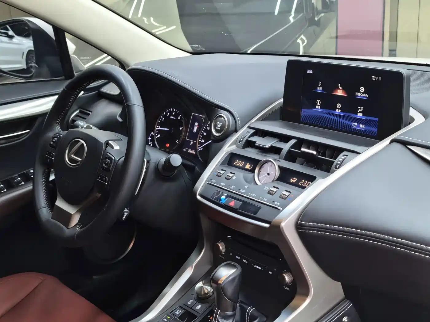 Lexus NX, миниатюра 23
