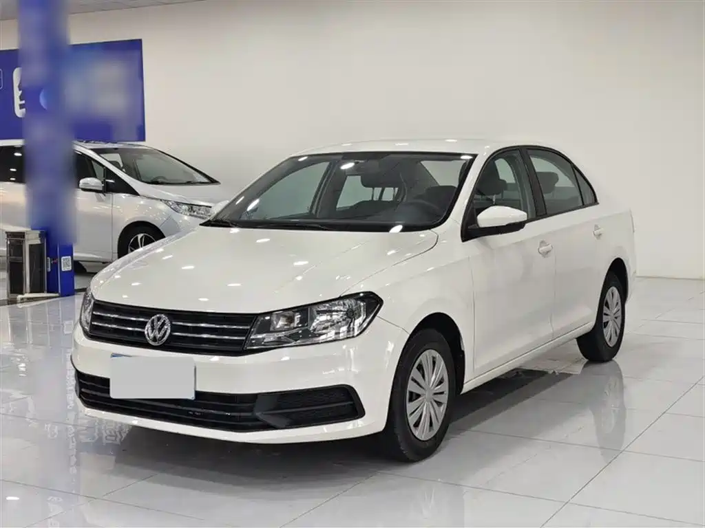 VOLKSWAGEN SANTANA