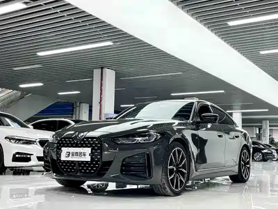 BMW 4