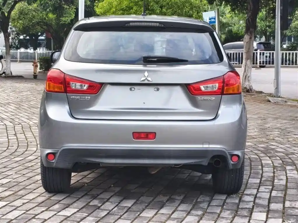 Mitsubishi ASX 2013 1.6L Manual 2WD Standard фото 8