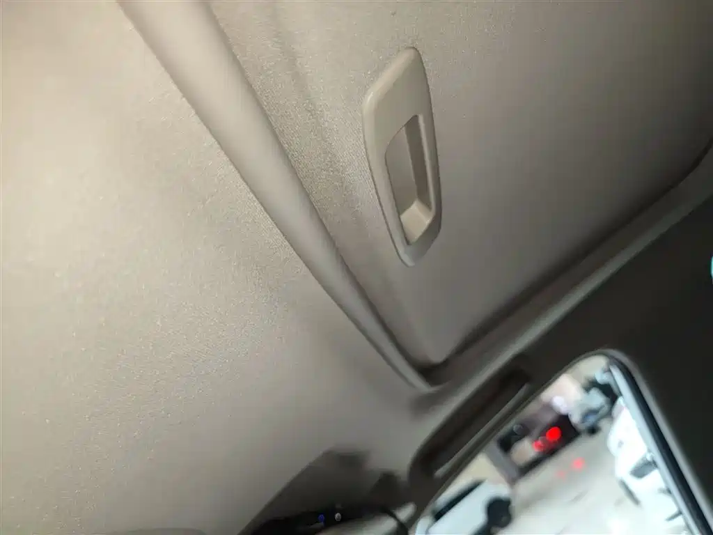 Chevrolet Sail 2018 Sail 3 1.5L AMT Happy Sunroof фото 15
