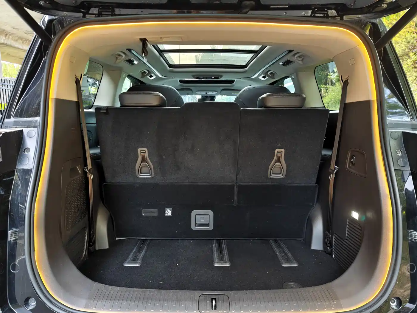 SAIC Maxus Maxus G90 2023 2.0T Interstellar 7-seater фото 22
