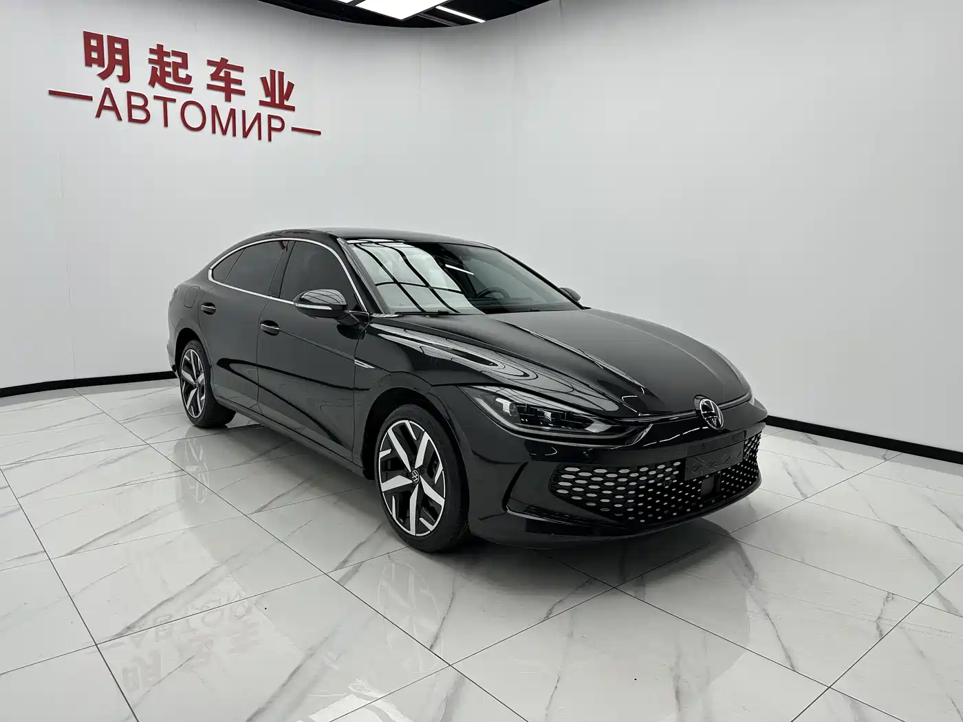 Volkswagen Lamando 2023 Lamando L 280TSI DSG Cool Edition фото 3