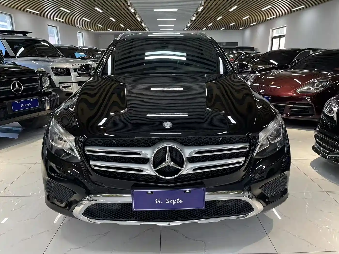Mercedes-Benz GLC 2016 GLC 260 4MATIC Dynamic фото 3