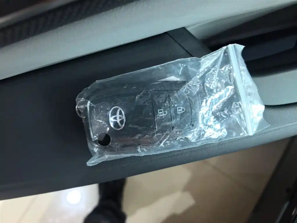 Toyota bZ5 2025 550 JOY фото 9