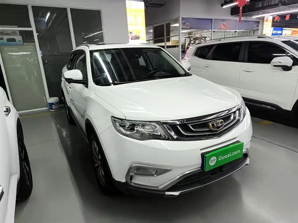 Фото 4 - Geely Boyue