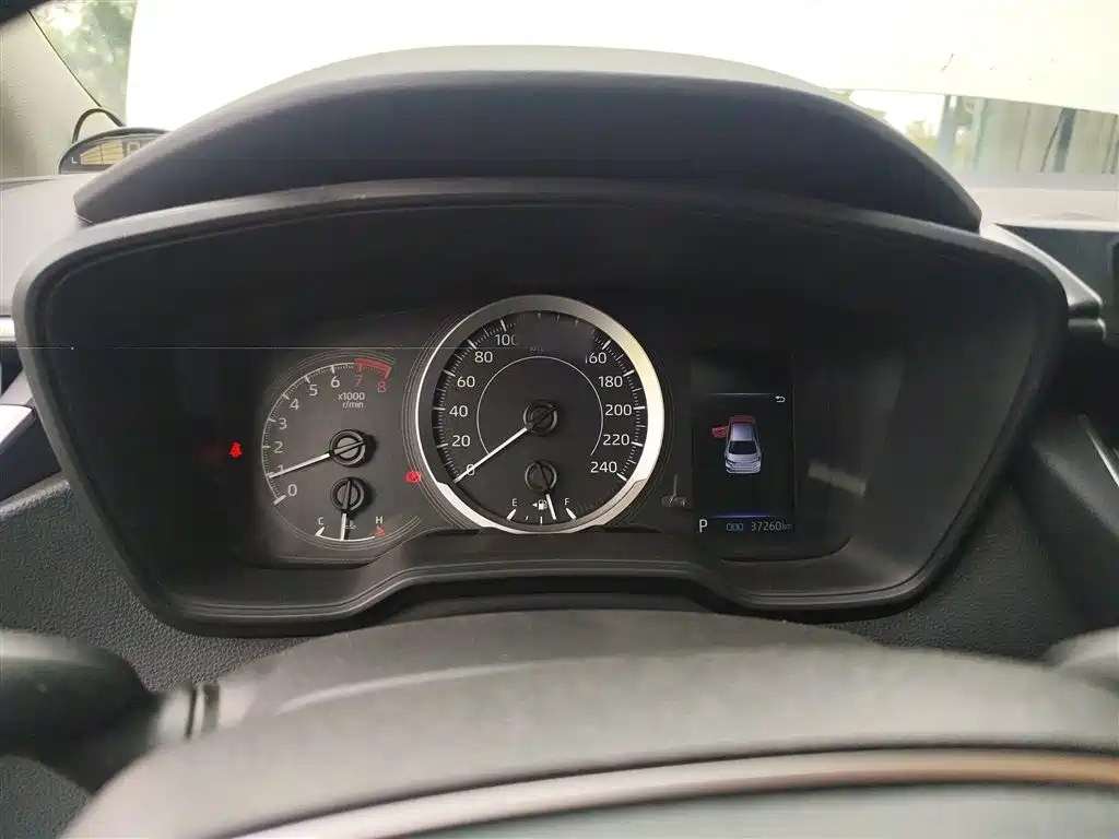 Toyota Corolla 2021 TNGA 1.5L CVT Elite Edition фото 8