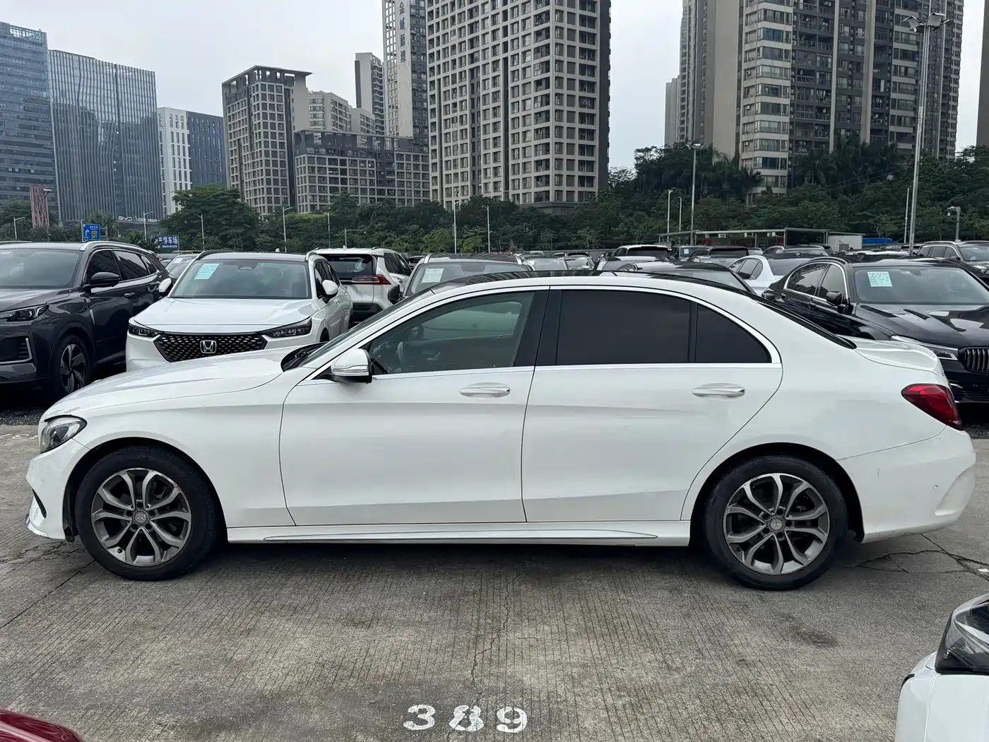 Mercedes-Benz C-Class 2015 C 200 L Sport фото 4